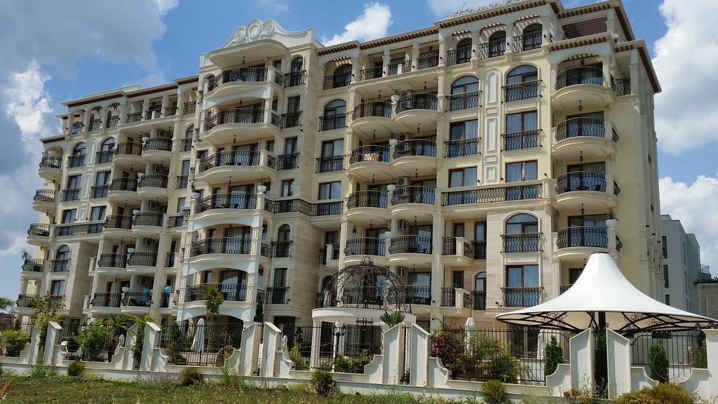Harmony Suites Apartment Sveti Vlas Exterior photo